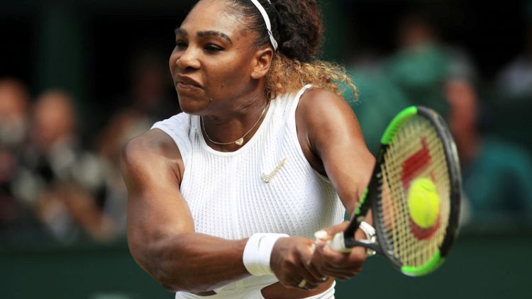 Serena keeps calm and carries on in pursuit of number 24