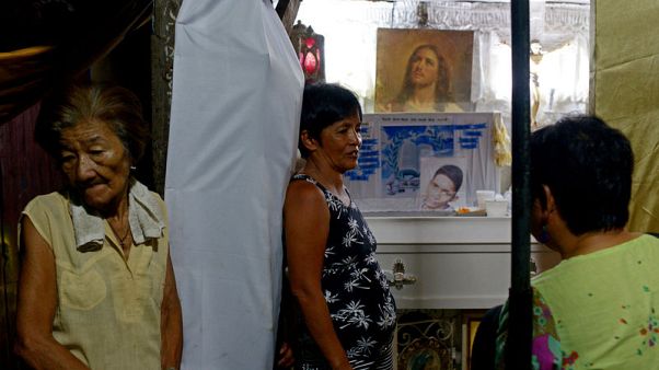 Philippine drug war critics hope UN probe can dent Duterte's deadly campaign Philippine drug war critics hope UN probe can dent Duterte's deadly campaign