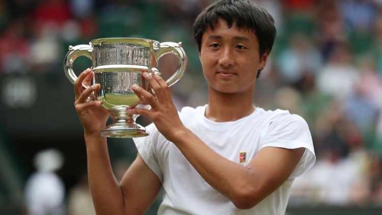 Mochizuki makes history for Japan with junior title at Wimbledon