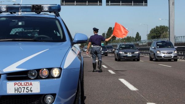 A piedi su E45, investito e ucciso A piedi su E45, investito e ucciso