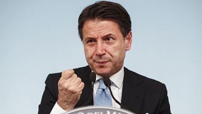 Conte, Salvini alle Camere? Perchè no Conte, Salvini alle Camere? Perchè no