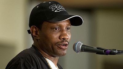 Boxing-Former world champion Whitaker dies after being hit in Virginia Boxing-Former world champion Whitaker dies after being hit in Virginia