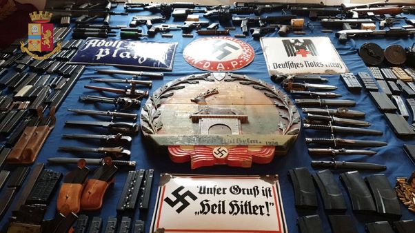 Italy seizes air-to-air missile, guns in raids on neo-Nazis Italy seizes air-to-air missile, guns in raids on neo-Nazis