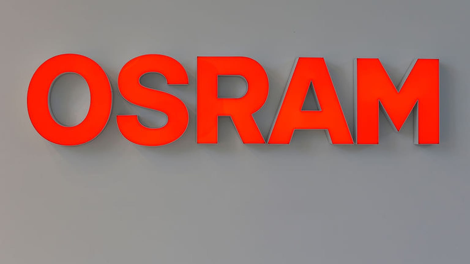 Osram receives non-binding AMS offer designed to trump rival bid