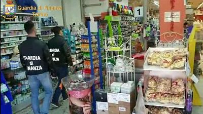 Maxi sequestro giocattoli pericolosi Maxi sequestro giocattoli pericolosi