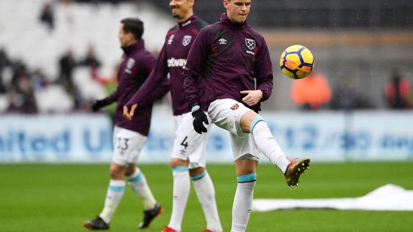 Norwich sign defender Byram from West Ham Norwich sign defender Byram from West Ham