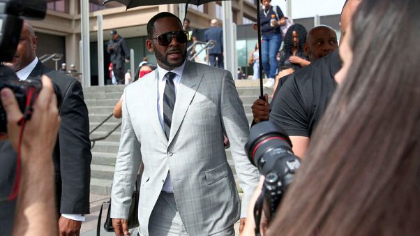 Singer R. Kelly faces bail hearing over sex trafficking allegations Singer R. Kelly faces bail hearing over sex trafficking allegations
