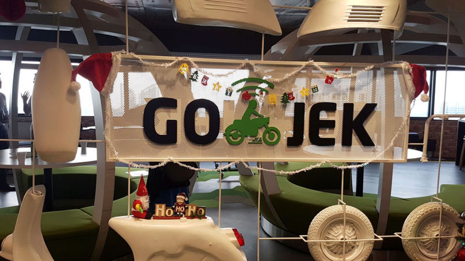 Visa invests in Indonesian ride-hailing firm Go-Jek