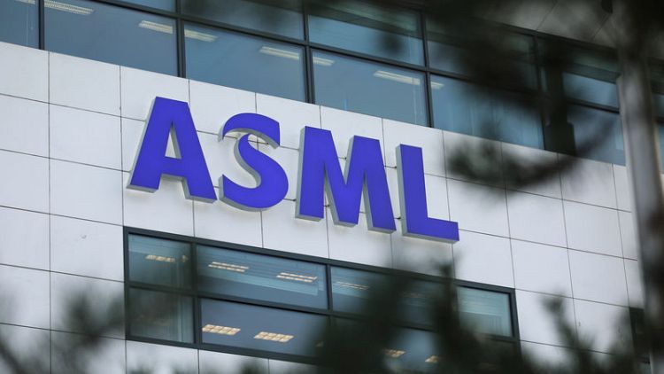 ASML's second quarter profit margin tops estimates, retains annual outlook