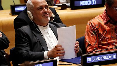 ظريف: القيود الأمريكية على حركة الدبلوماسيين الإيرانيين "غير إنسانية"