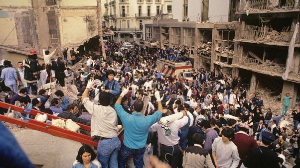Argentine photo exhibit stirs memories of 1994 bombing attack on Jewish centre Argentine photo exhibit stirs memories of 1994 bombing attack on Jewish centre