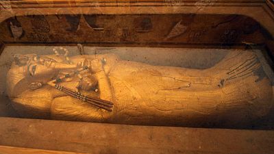 Tutankhamun golden coffin under restoration for the first time Tutankhamun golden coffin under restoration for the first time