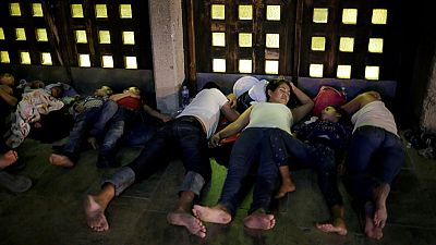U.S. rights groups ask courts to freeze Trump asylum rule U.S. rights groups ask courts to freeze Trump asylum rule