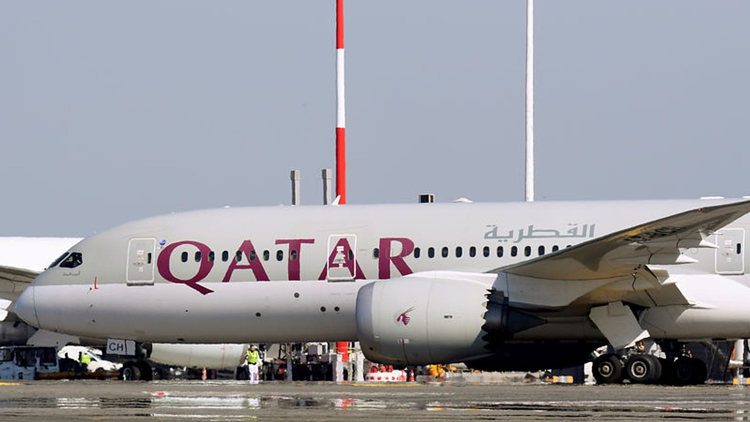 Trump to meet with airline CEOs on Qatar flights