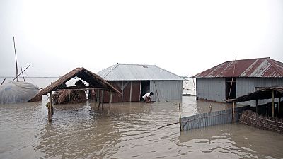 Bangladesh floods worsen after breach, death toll nears 100 in India Bangladesh floods worsen after breach, death toll nears 100 in India