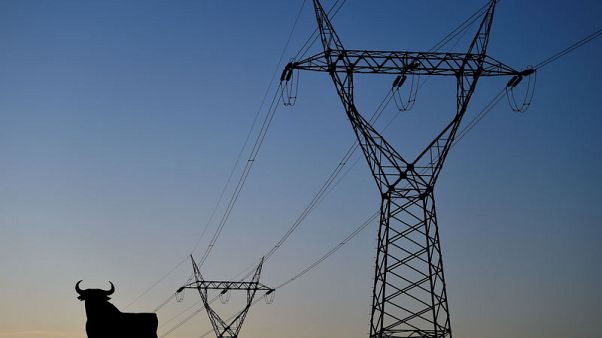 Spain struggles to regulate renewable energy gold rush Spain struggles to regulate renewable energy gold rush