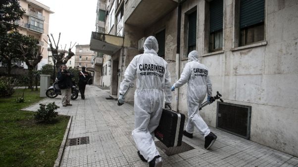 Uomo ucciso,2 donne 'ci siamo difese' Uomo ucciso,2 donne 'ci siamo difese'