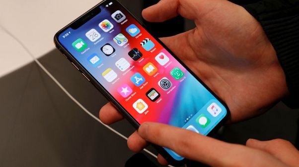 Russian lawmakers propose making local software mandatory on smartphones Russian lawmakers propose making local software mandatory on smartphones