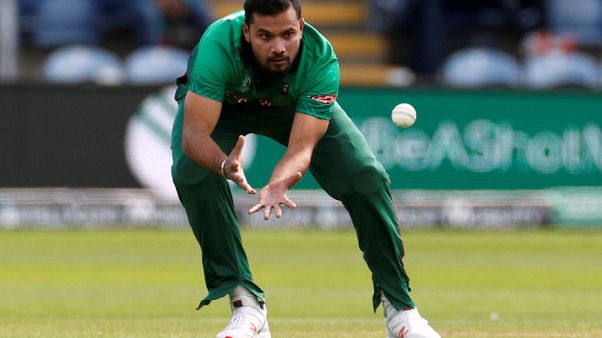 Bangladesh captain Mortaza out of Sri Lanka ODIs due to injury Bangladesh captain Mortaza out of Sri Lanka ODIs due to injury
