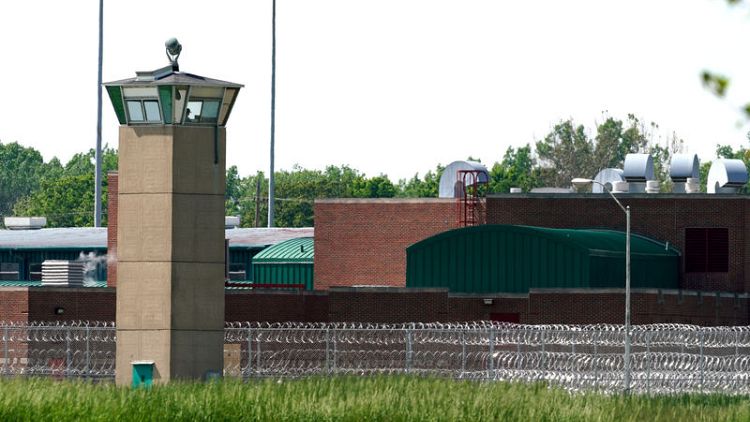 About 3,100 federal inmates to be released early under new U.S. law