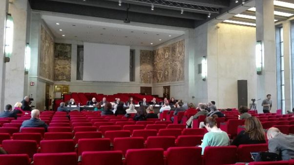Camera ardente Borrelli in Tribunale Camera ardente Borrelli in Tribunale