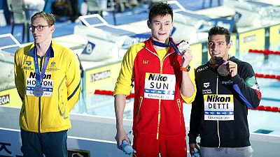 Swimming - Bad blood boils over as Sun wins 400, Horton refuses podium Swimming - Bad blood boils over as Sun wins 400, Horton refuses podium