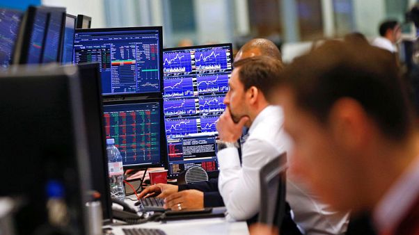 U.S. stocks gain ground on trade optimism; oil climbs U.S. stocks gain ground on trade optimism; oil climbs