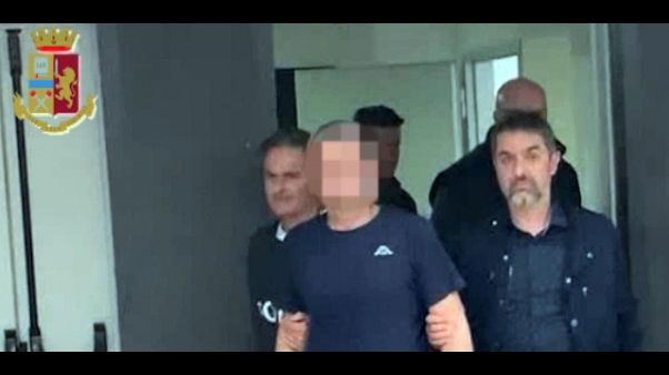 Sequestra e violenta 4 donne, arrestato Sequestra e violenta 4 donne, arrestato