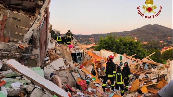 Esplode palazzina Elba, morto ricoverato Esplode palazzina Elba, morto ricoverato