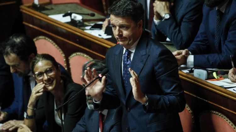 Lega: lite Pd, in Senato non parla Renzi