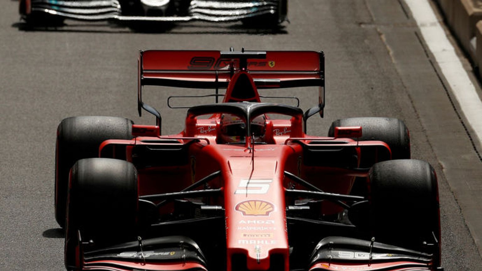 Mercedes and Ferrari sign up for new Netflix F1 series