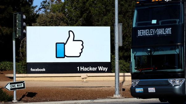Facebook revenue beats estimates; discloses antitrust probe Facebook revenue beats estimates; discloses antitrust probe
