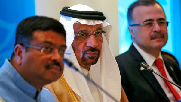 Old habits die hard: Saudi Arabia struggles to end oil addiction Old habits die hard: Saudi Arabia struggles to end oil addiction