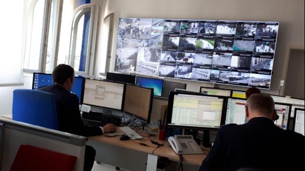 Rapina in casa a Verona, tre i banditi Rapina in casa a Verona, tre i banditi