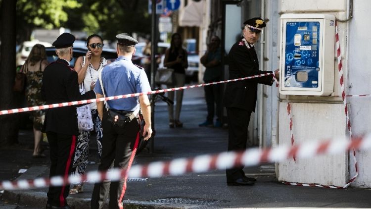 Carabiniere ucciso a coltellate a Roma