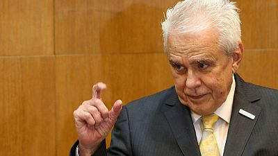 الرئيس التنفيذي: بتروبراس ستزود سفينتين إيرانيتين بالوقود بعد قرار محكمة الرئيس التنفيذي: بتروبراس ستزود سفينتين إيرانيتين بالوقود بعد قرار محكمة