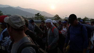 Mexico to help create 20,000 jobs in Honduras to curb migration