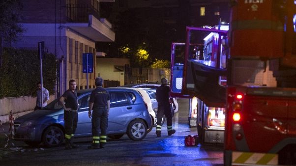 Tromba d'aria a Fiumicino, morta donna Tromba d'aria a Fiumicino, morta donna