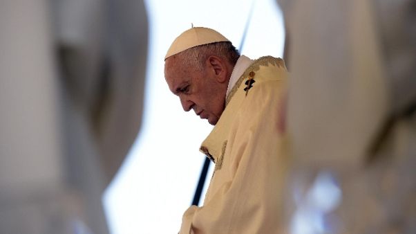 Papa:'dolore per naufragio Mediterraneo' Papa:'dolore per naufragio Mediterraneo'