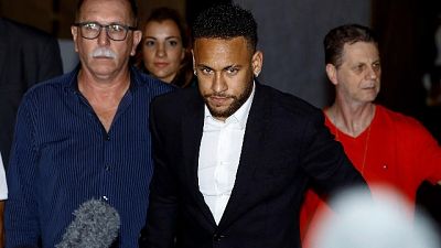 Brasile: Neymar, cadute accuse stupro Brasile: Neymar, cadute accuse stupro