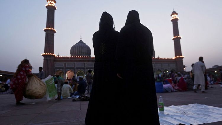 India's parliament votes to outlaw Muslim instant divorce