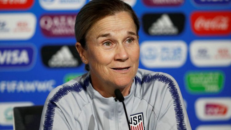 Soccer: Ellis to step down as head coach of U.S. women's team