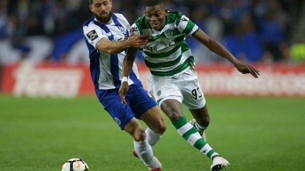 Milan: visite mediche per Leao Milan: visite mediche per Leao