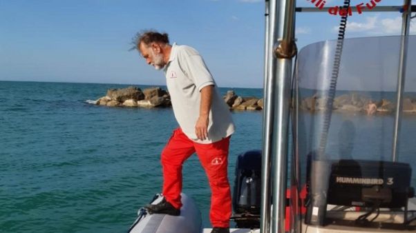 Ancona, 27enne annega mentre fa il bagno Ancona, 27enne annega mentre fa il bagno