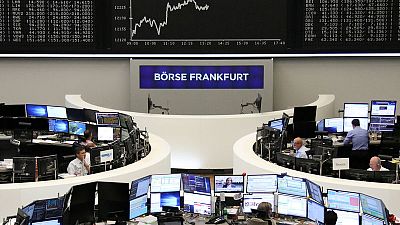 الأسهم الأوروبية تصعد بدعم من أداء قوي للقطاع المالي الأسهم الأوروبية تصعد بدعم من أداء قوي للقطاع المالي