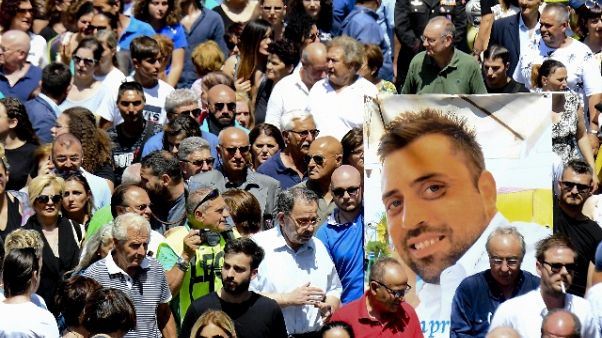 Torneo intitolato al carabiniere ucciso Torneo intitolato al carabiniere ucciso