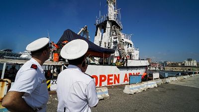Open Arms salva altri 69 migranti Open Arms salva altri 69 migranti