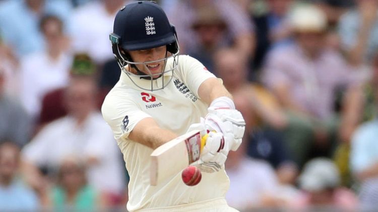 Root gets reprieve as England make steady start to innings