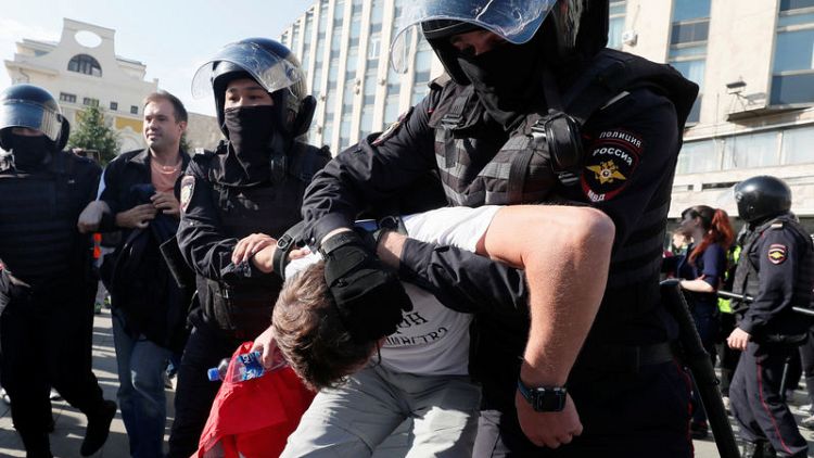 Russian police detain 600 protesters in central Moscow - monitor