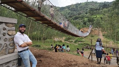 Modenese 'uomo dei ponti' in Ruanda Modenese 'uomo dei ponti' in Ruanda